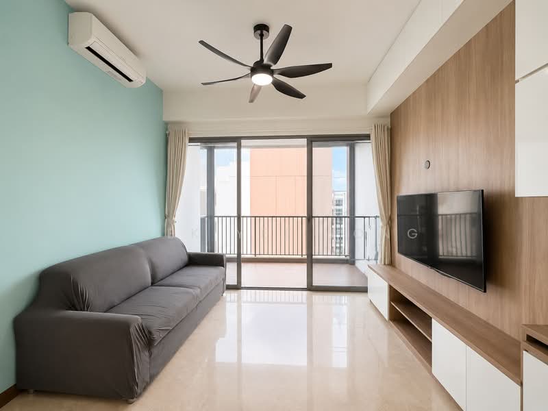 Seastrand, 3 Pasir Ris Link, 2 Bedrooms, 883 sqft, Condominium For Sale, by Quek Yee Yong, 500194114 - Living Room - PropertyGuru.com.sg