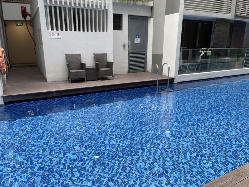 RV Edge, 2 Shanghai Road, 1 Bedroom, 419 sqft, Condominium For Rent, by Linda Gan, 500194116 - Pool - PropertyGuru.com.sg
