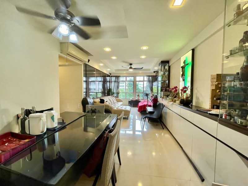 183B Boon Lay Avenue, 183B Boon Lay Avenue, 4 Bedrooms, 1,205 sqft, HDB Flat For Sale, by Lee Yin Jie, 500194121 - Living Room - PropertyGuru.com.sg