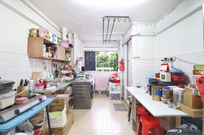 172 Ang Mo Kio Avenue 4, 172 Ang Mo Kio Avenue 4, 1 Bedroom, 484 sqft, HDB Flat For Sale, by Bee 林美玲, 500194124 - Kitchen - PropertyGuru.com.sg