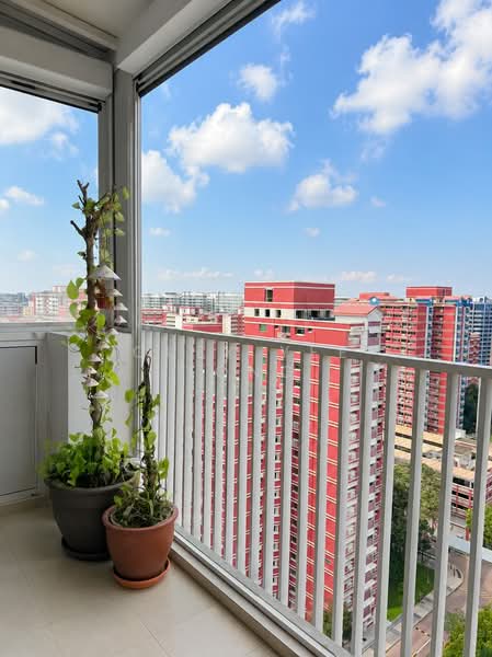 Oasis @ Elias, 66 Elias Road, 4 Bedrooms, 2,454 sqft, Condominium For Sale, by Quek Yee Yong, 500194129 - Balcony - PropertyGuru.com.sg