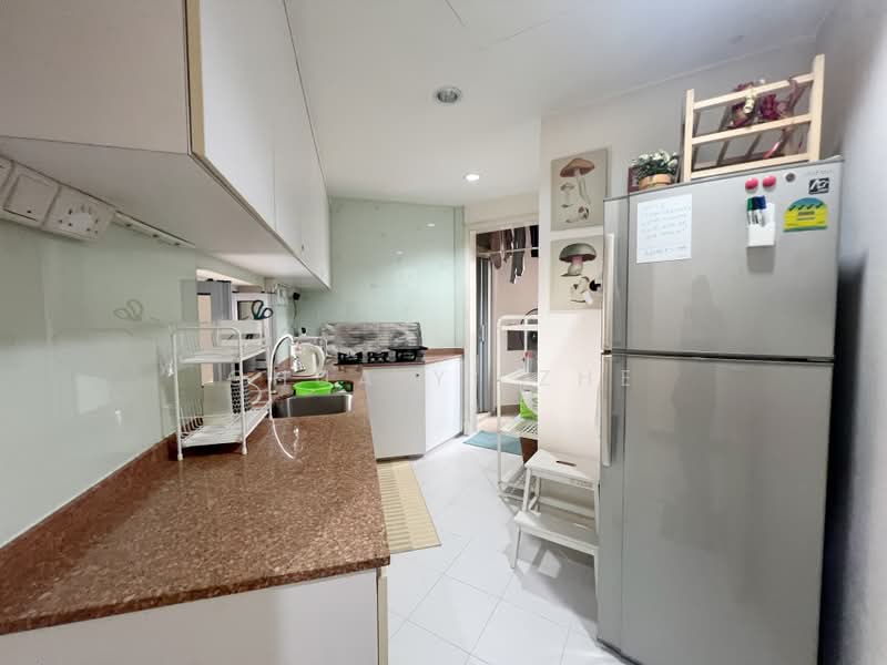 High Oak Condo, 11 Toh Tuck Road, 1 Bedroom, 150 sqft, Condominium For Rent, by Chua Yi Zhe, 500194135 - Kitchen - PropertyGuru.com.sg