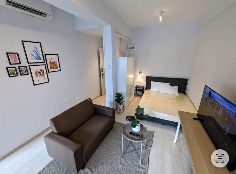 Hoot Kiam Mansion, 25 Hoot Kiam Road, 4 Bedrooms, 1,464 sqft, Walk-up Apartment For Sale, by Jackie Foong, 500194139 - Living Room - PropertyGuru.com.sg
