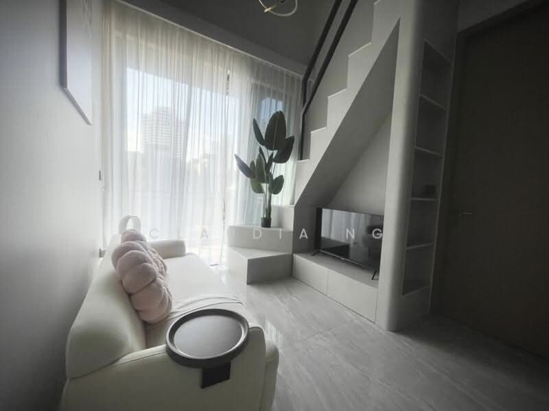 Leedon Green, 32 Leedon Heights, 2 Bedrooms, 678 sqft, Condominium For Sale, by Claudia Ng, 500194140 - Living Room - PropertyGuru.com.sg