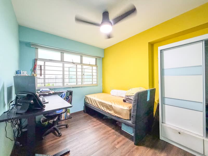 513D Yishun Street 51, 513D Yishun Street 51, 4 Bedrooms, 1,292 sqft, HDB Flat For Sale, by Brandon Wee, 500194148 - Bedroom - PropertyGuru.com.sg