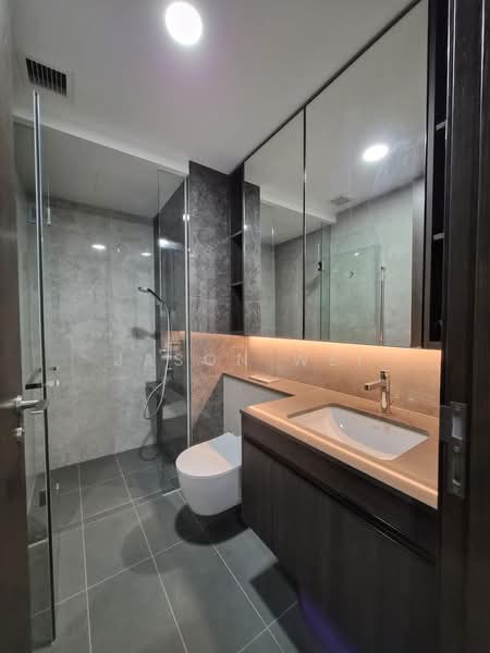 Tembusu Grand, 92 Jalan Tembusu, 2 Bedrooms, 667 sqft, Condominium For Rent, by Jason Wei, 500194155 - Bathroom - PropertyGuru.com.sg