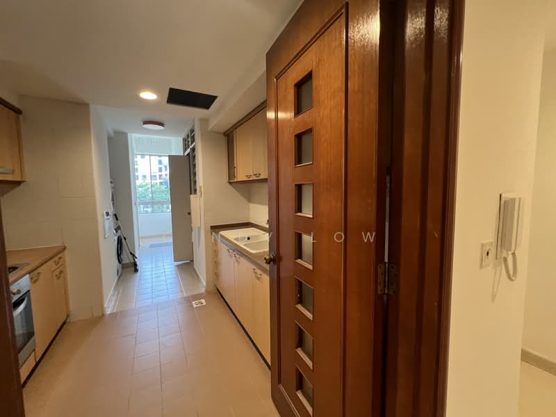 The Blossomvale, 900 Dunearn Road, Room Rental, 125 sqft, Condominium For Rent, by Cindy Low, 500194158 - Kitchen - PropertyGuru.com.sg