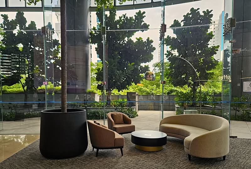Fitted Good Grade Walk to Mrt, Boon Lay / Jurong / Tuas, 4,015 sqft, Office For Rent, by April Ang, 500194165 - Lobby - CommercialGuru.com.sg