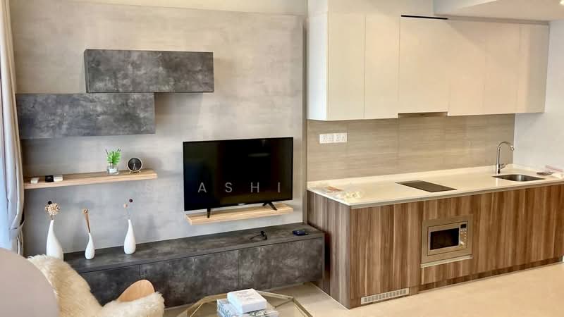 The Glades, 12 Bedok Rise, 1 Bedroom, 484 sqft, Condominium For Sale, by Shashi Nair, 500194171 - Living Room - PropertyGuru.com.sg
