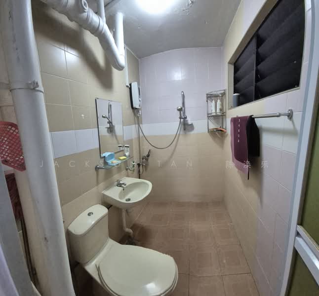 236 Serangoon Avenue 3, 236 Serangoon Avenue 3, Room Rental, 200 sqft, HDB Flat For Rent, by Jackson Tan 陈涣乐, 500194181 - PropertyGuru.com.sg