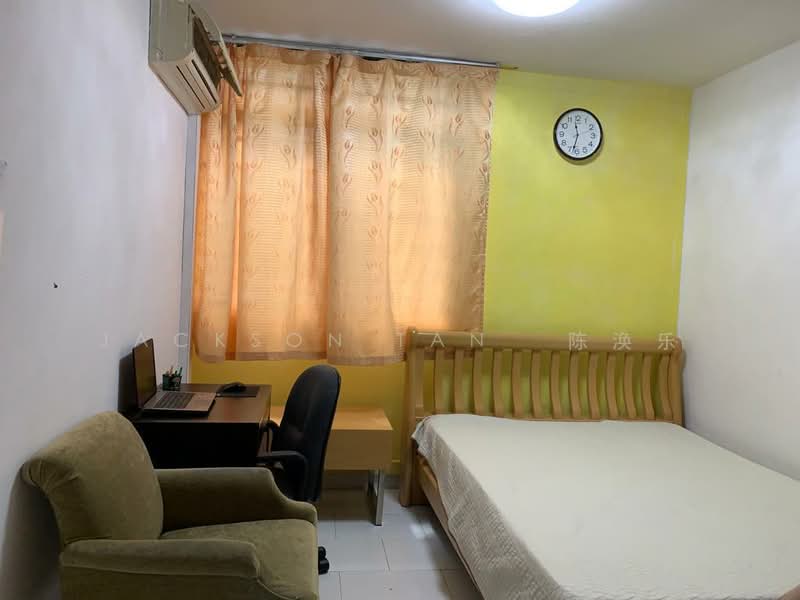 236 Serangoon Avenue 3, 236 Serangoon Avenue 3, Room Rental, 200 sqft, HDB Flat For Rent, by Jackson Tan 陈涣乐, 500194181 - Bedroom - PropertyGuru.com.sg