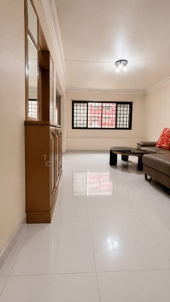 221 Hougang Street 21, 221 Hougang Street 21, 4 Bedrooms, 1,593 sqft, HDB Flat For Sale, by Terence Chua Kai Lun, 500194182 - Living Room - PropertyGuru.com.sg