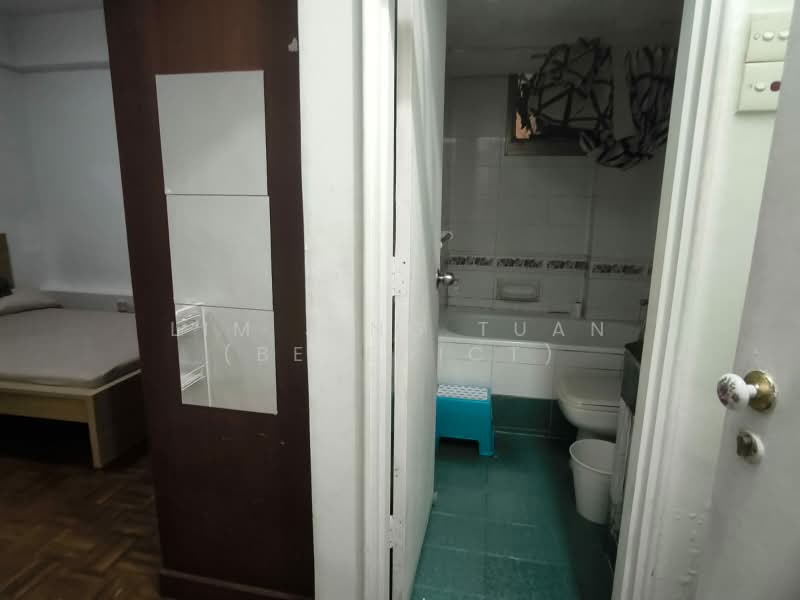 Orchid Park Condominium, 81 Yishun Street 81, Room Rental, 150 sqft, Condominium For Rent, by Lim Jing Tuan (Benedict), 500194189 - Bedroom - PropertyGuru.com.sg