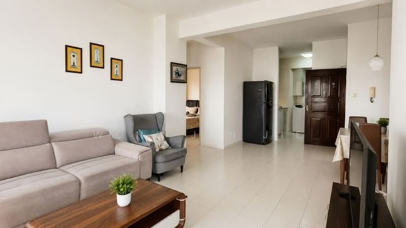Bayshore Park, 50 Bayshore Road, 2 Bedrooms, 936 sqft, Condominium For Rent, by Wong Jun Jie, 500194191 - Living Room - PropertyGuru.com.sg