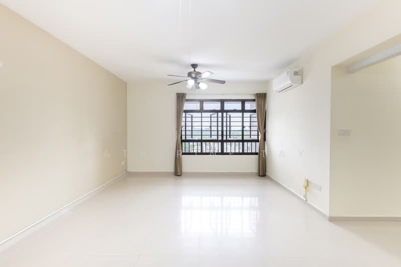 90 Tanglin Halt Road, 90 Tanglin Halt Road, 3 Bedrooms, 968 sqft, HDB Flat For Sale, by Katherine Tay, 500194194 - Living Room - PropertyGuru.com.sg