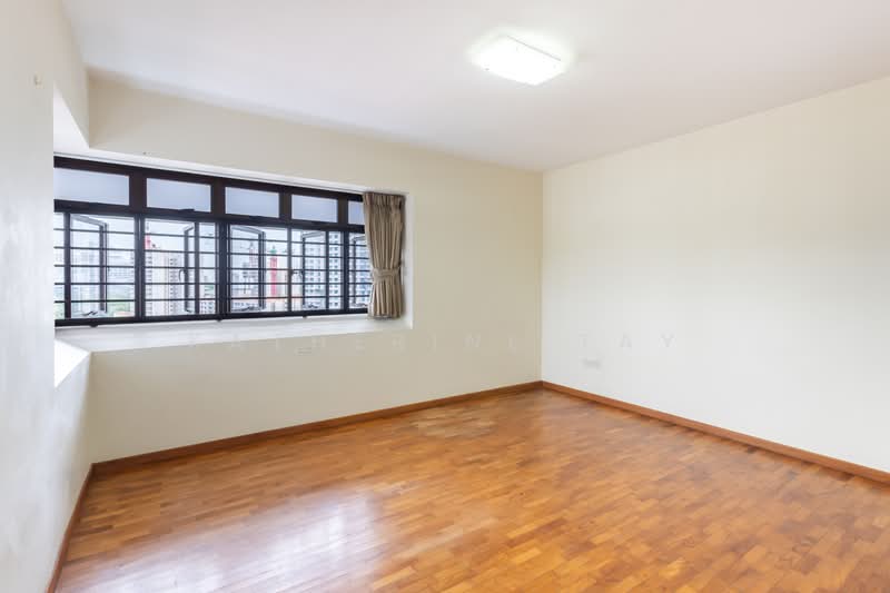 90 Tanglin Halt Road, 90 Tanglin Halt Road, 3 Bedrooms, 968 sqft, HDB Flat For Sale, by Katherine Tay, 500194194 - Master Bedroom - PropertyGuru.com.sg
