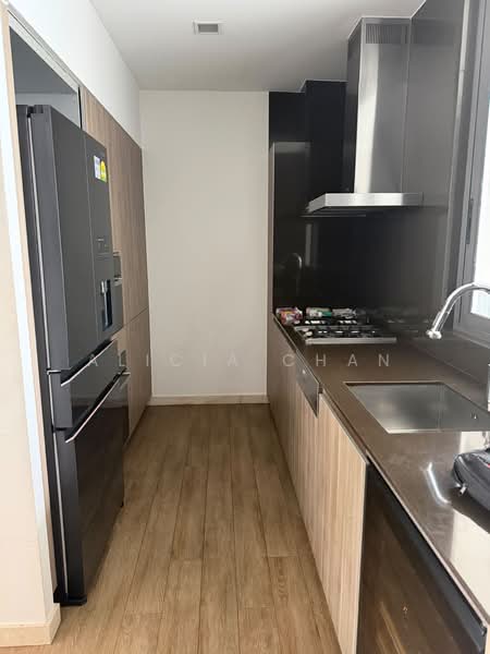Cape Royale, 19 Cove Way, 3 Bedrooms, 3,014 sqft, Condominium For Rent, by Alicia Chan, 500194206 - Kitchen - PropertyGuru.com.sg