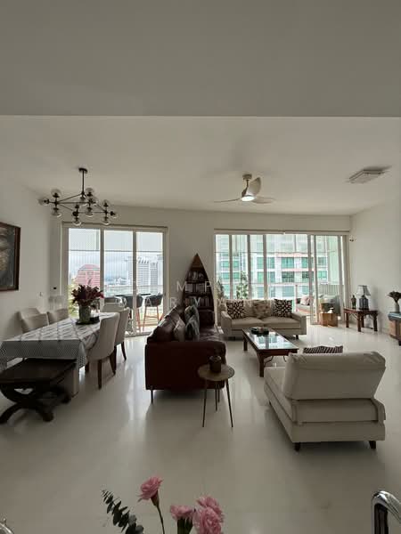 Saint Thomas Suites, 33 St Thomas Walk, 4 Bedrooms, 2,605 sqft, Condominium For Rent, by Dimpal Daryani, 500194234 - PropertyGuru.com.sg