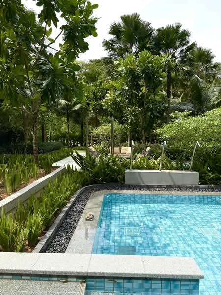 Midwood, 8 Hillview Rise, 3 Bedrooms, 904 sqft, Condominium For Rent, by Alex LI, 500194238 - Pool - PropertyGuru.com.sg