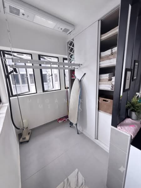 206B Compassvale Lane, 206B Compassvale Lane, Room Rental, 300 sqft, HDB Flat For Rent, by Megan Kang Mei Sian, 500194247 - Balcony - PropertyGuru.com.sg