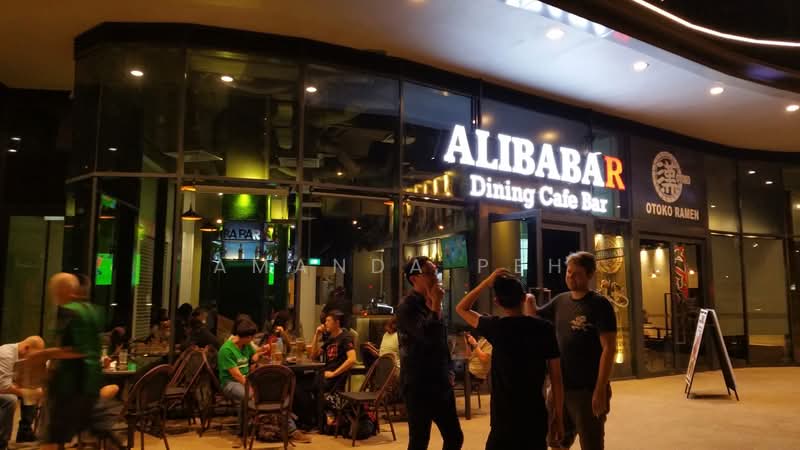 Alexandra Central, 321 Alexandra Road singapore, 700 sqft, Food & Beverage For Rent, by Amanda Peh, 500194249 - Exterior - CommercialGuru.com.sg
