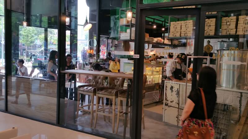 Alexandra Central, 321 Alexandra Road singapore, 700 sqft, Food & Beverage For Rent, by Amanda Peh, 500194249 - Interior - CommercialGuru.com.sg