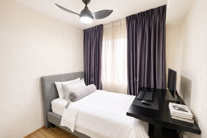 High Park Residences, 27 Fernvale Road, 2 Bedrooms, 678 sqft, Condominium For Sale, by Bjorn Lim, 500194257 - Bedroom - PropertyGuru.com.sg
