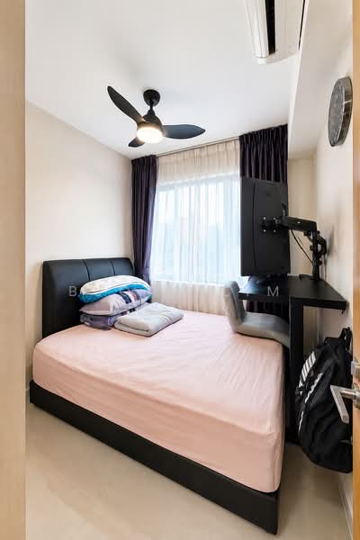 High Park Residences, 27 Fernvale Road, 2 Bedrooms, 678 sqft, Condominium For Sale, by Bjorn Lim, 500194257 - Bedroom 2 - PropertyGuru.com.sg