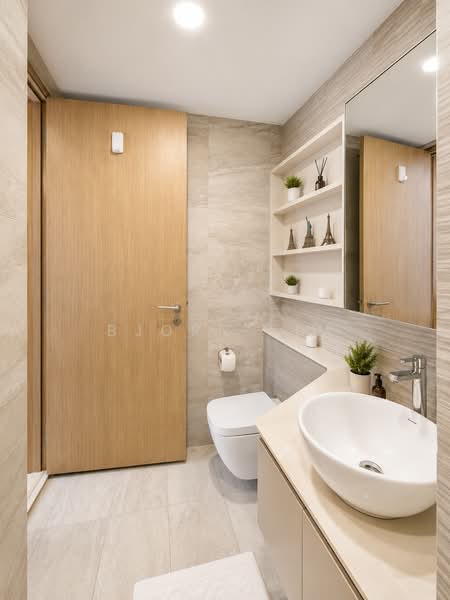 High Park Residences, 27 Fernvale Road, 2 Bedrooms, 678 sqft, Condominium For Sale, by Bjorn Lim, 500194257 - Bathroom - PropertyGuru.com.sg