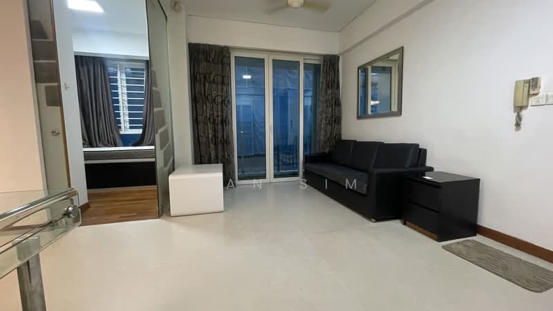 Bayou Residence, 349 Upper Paya Lebar Road, 3 Bedrooms, 904 sqft, Condominium For Sale, by Ivan Sim, 500194266 - Living Room - PropertyGuru.com.sg