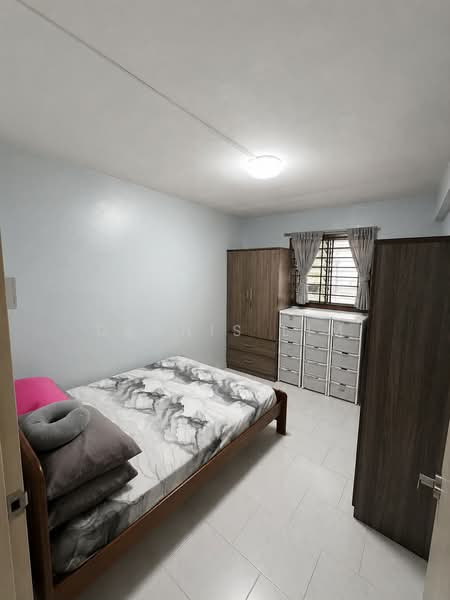 607 Clementi West Street 1, 607 Clementi West Street 1, 2 Bedrooms, 721 sqft, HDB Flat For Sale, by Dennis Lim, 500194277 - Bedroom - PropertyGuru.com.sg