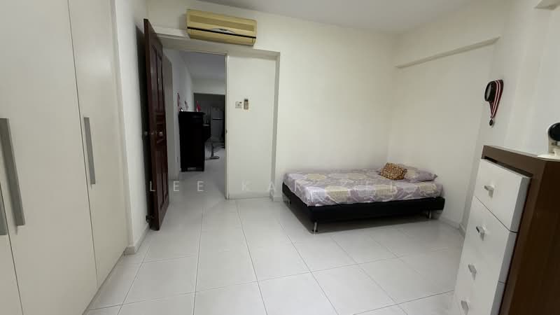 691A Choa Chu Kang Crescent, 691A Choa Chu Kang Crescent, 3 Bedrooms, 980 sqft, HDB Flat For Sale, by Lee Kar Kei, 500194278 - Bedroom - PropertyGuru.com.sg