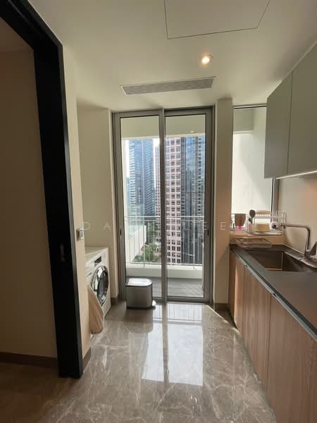 Boulevard 88, 86 Orchard Boulevard, 2 Bedrooms, 1,313 sqft, Condominium For Rent, by Dawn Lee 李素琳, 500194283 - Kitchen - PropertyGuru.com.sg