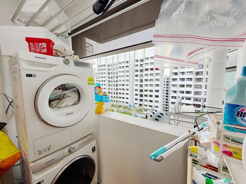 110B Bidadari Park Drive, 110B Bidadari Park Drive, 3 Bedrooms, 1,001 sqft, HDB Flat For Sale, by Lim Kai Vearn, 500194293 - Balcony - PropertyGuru.com.sg