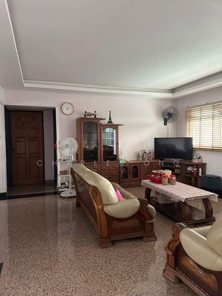 820 Woodlands Street 82, 820 Woodlands Street 82, Room Rental, 110 sqft, HDB Flat For Rent, by Charles Ong, 500194295 - Living Room - PropertyGuru.com.sg