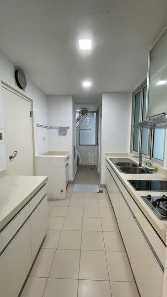 The Nexus, 957 Bukit Timah Road, 4 Bedrooms, 1,485 sqft, Condominium For Sale, by Liana Laminto, 500194297 - Kitchen - PropertyGuru.com.sg
