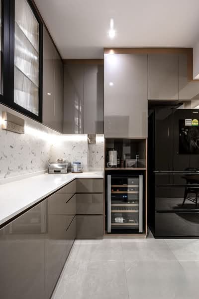 668B Edgefield Plains, 668B Edgefield Plains, 4 Bedrooms, 1,216 sqft, HDB Flat For Sale, by Valerie Teo, 500194304 - Dry Kitchen - PropertyGuru.com.sg