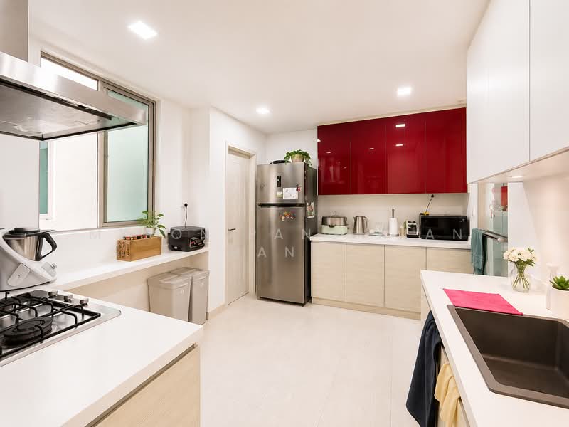 Maple Woods, 987 Bukit Timah Road, 4 Bedrooms, 1,787 sqft, Condominium For Rent, by Myron Pang Kian Hann, 500194305 - Kitchen - PropertyGuru.com.sg