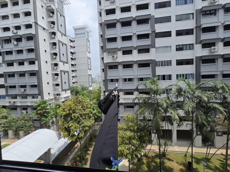 653 Woodlands Ring Road, 653 Woodlands Ring Road, Admiralty / Woodlands, Room Rental, 300 sqft, HDB Flat For Rent, by Norjahan Majeed, 500194312 - Exterior - PropertyGuru.com.sg