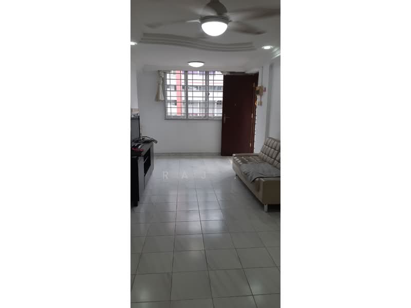 243 Tampines Street 21, 243 Tampines Street 21, 2 Bedrooms, 735 sqft, HDB Flat For Rent, by Raj ., 500194321 - Living Room - PropertyGuru.com.sg