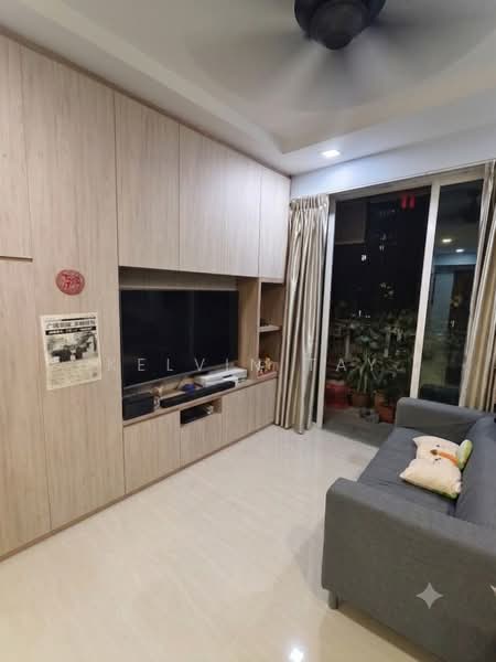 1 Canberra, 7 Canberra Drive, 3 Bedrooms, 1,055 sqft, Executive Condominium For Sale, by Kelvin Tay, 500194342 - Living Room - PropertyGuru.com.sg