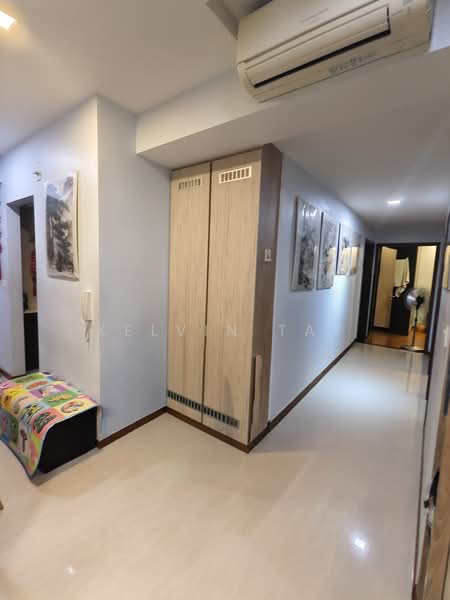 1 Canberra, 7 Canberra Drive, 3 Bedrooms, 1,055 sqft, Executive Condominium For Sale, by Kelvin Tay, 500194342 - Corridor - PropertyGuru.com.sg