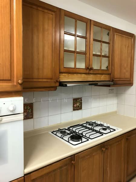 The Anchorage, 370E Alexandra Road, 2 Bedrooms, 1,184 sqft, Condominium For Rent, by Kelvin Chin, 500194368 - Kitchen - PropertyGuru.com.sg