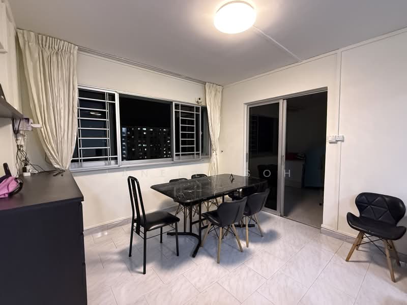 423 Fajar Road, 423 Fajar Road, Room Rental, 100 sqft, HDB Flat For Rent, by Janelle Soh, 500194380 - Dining Room - PropertyGuru.com.sg