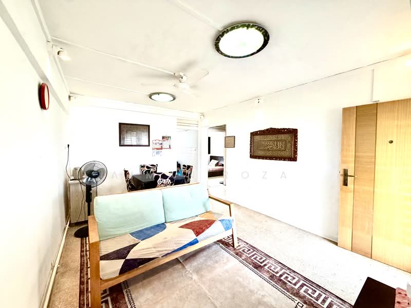 411 Pandan Gardens, 411 Pandan Gardens, 2 Bedrooms, 775 sqft, HDB Flat For Sale, by Aiman Roza, 500194384 - Living Room - PropertyGuru.com.sg