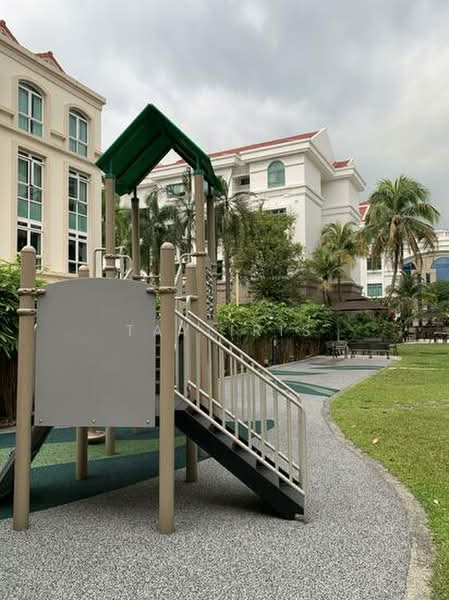 Fifth Avenue Condominium, 2 Fifth Avenue, 2 Bedrooms, 1,033 sqft, Condominium For Rent, by Tay Iris, 500194403 - Exterior - PropertyGuru.com.sg