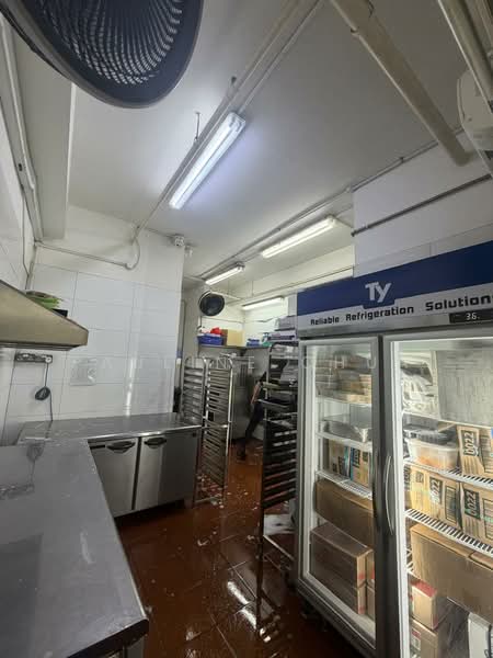 Food XChange @ Admiralty, 8A Admiralty Street, 3,875 sqft, Factory / Workshop (B2) For Sale, by Pauline Chua, 500194404 - Kitchen - CommercialGuru.com.sg