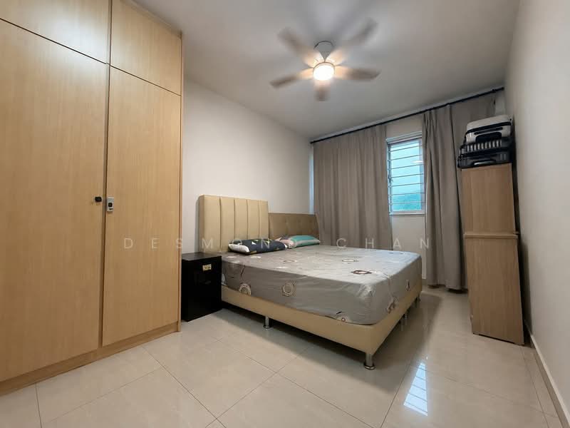 445A Bukit Batok West Avenue 8, 445A Bukit Batok West Avenue 8, 4 Bedrooms, 1,205 sqft, HDB Flat For Sale, by Desmond Chan, 500194411 - Bedroom - PropertyGuru.com.sg