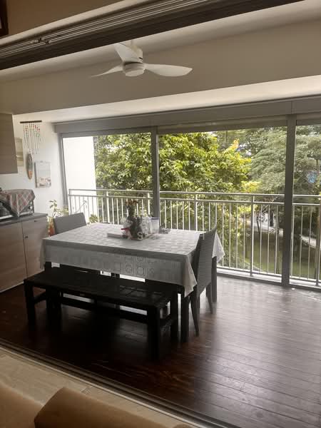 138C Lorong 1A Toa Payoh, 138C Lorong 1A Toa Payoh, 3 Bedrooms, 1,184 sqft, HDB Flat For Sale, by K. Sudha, 500194415 - Dining Area/Balcony - PropertyGuru.com.sg