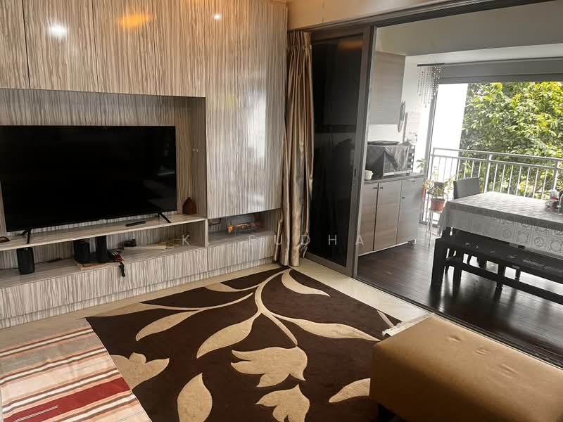 138C Lorong 1A Toa Payoh, 138C Lorong 1A Toa Payoh, 3 Bedrooms, 1,184 sqft, HDB Flat For Sale, by K. Sudha, 500194415 - Living Room - PropertyGuru.com.sg